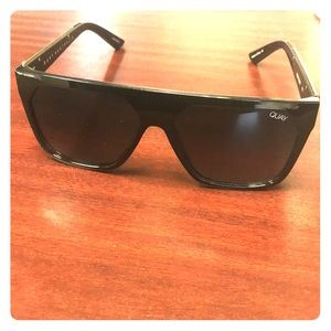 Quay x Jacyln Hill Black Very Busy Sunglasses